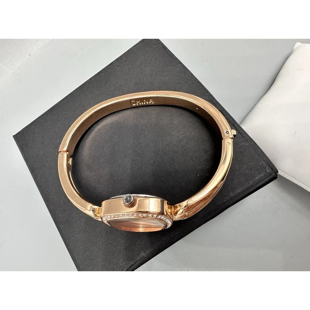 Rose Gold Ellen Tracy Ladies Halo Clamper Bangle Bracelet Watch New Battery